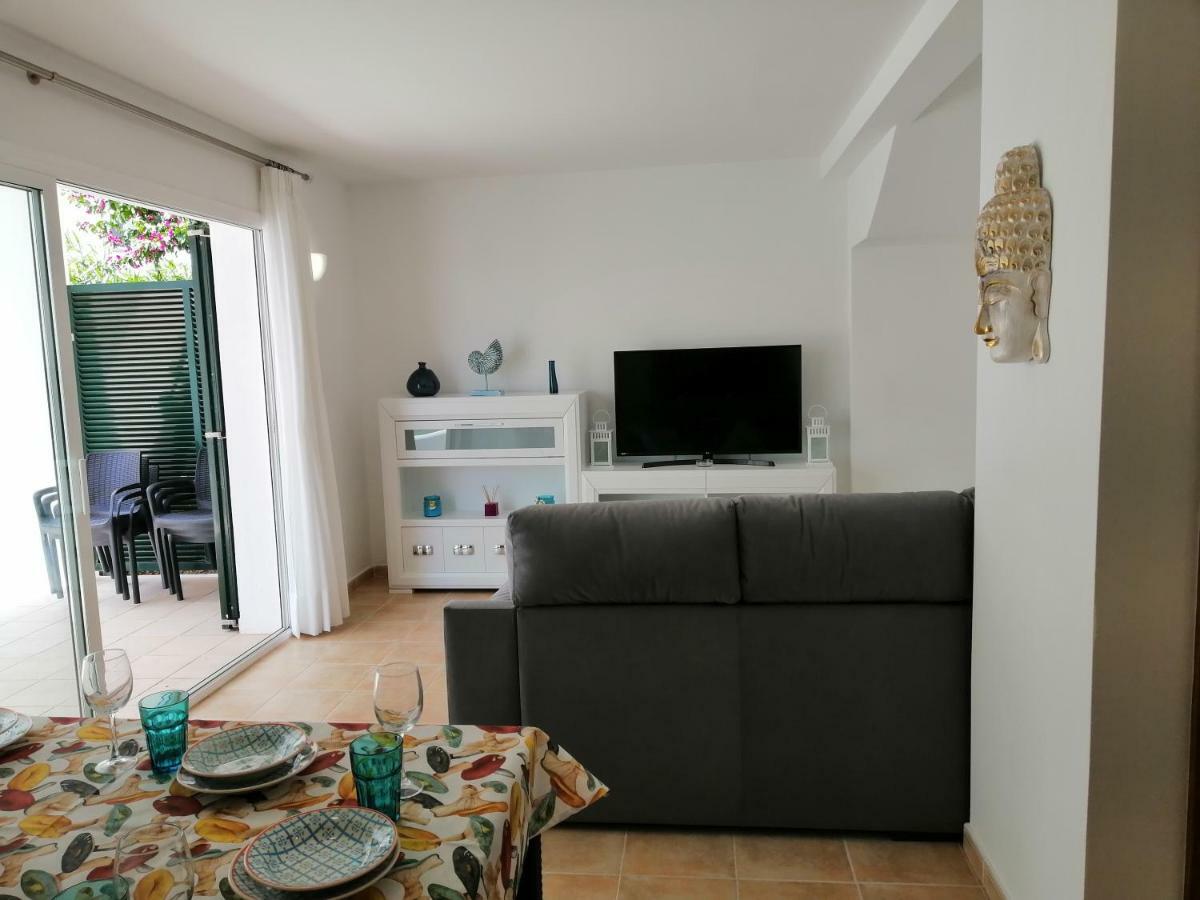 Villa Diplomado Es Mercadal Eksteriør bilde